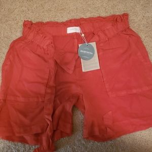 Maternity shorts